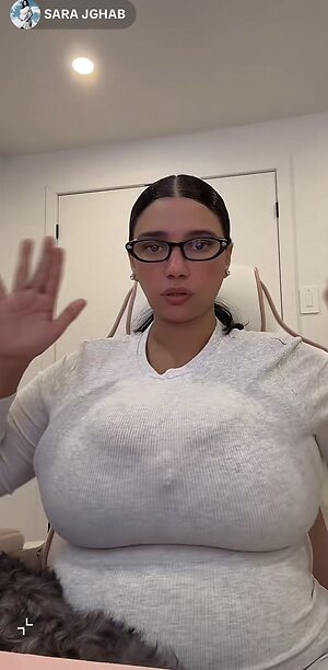 sara.jghab leaked photo #3