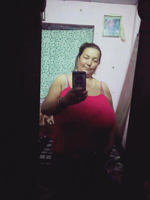 Saraswati Ghimire Nude Leaked Photo #17