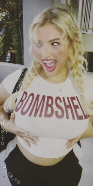 Sarina Nowak Nude Leaked Photo #24