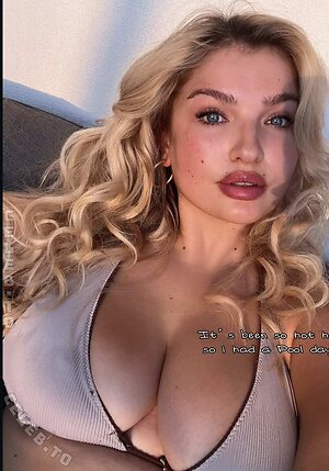 Sarina Nowak More Nude Photos