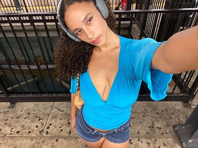 Sarina leaked photo #37