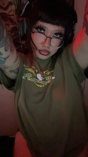 Sarynthia leaked photo #8