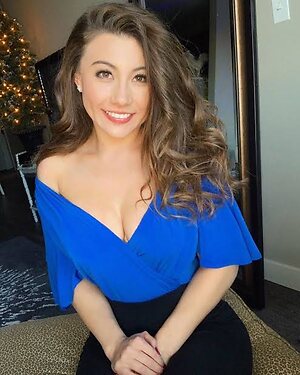 Sasha Emiri leaked photo #51
