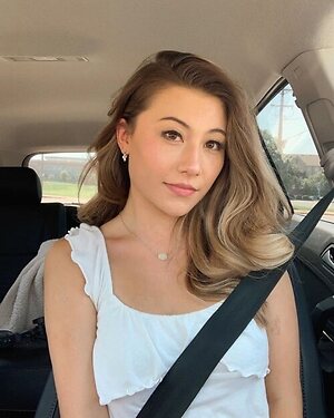 Sasha Emiri leaked photo #65