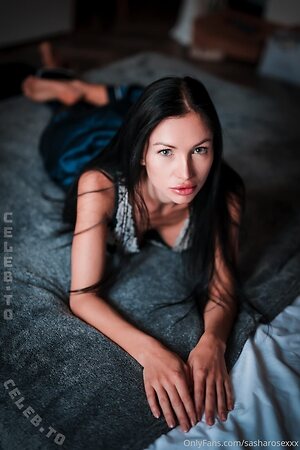 Sasha Rose photo