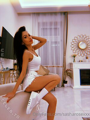 Sasha Rose photo