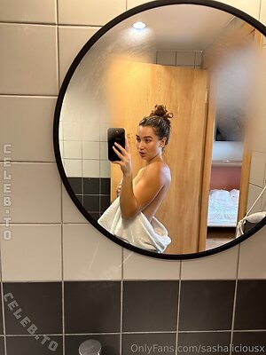 sashaliciousx Nude Leaked Photo #22