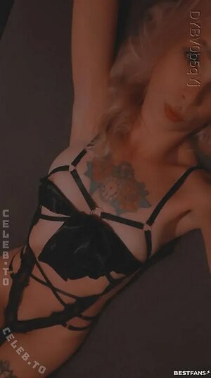 sassy100218 Nude Leaked Photo #3