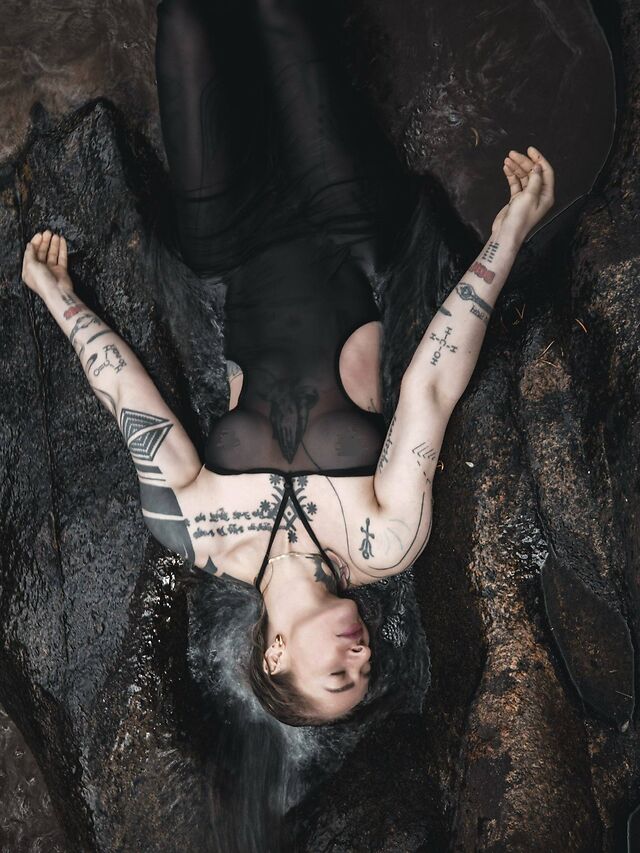 Savannah Rose leaked photos