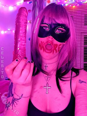 sc0rpionom Nude Leaked Photo #44
