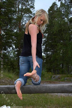 Scandinavian Feet Nude Leaked Photo #294