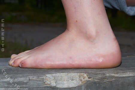 Scandinavian Feet Nude Leaked Photo #322