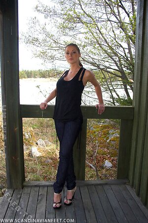 Scandinavian Feet Nude Leaked Photo #1958