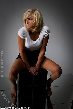 Scandinavian Feet Nude Leaked Photo #3132