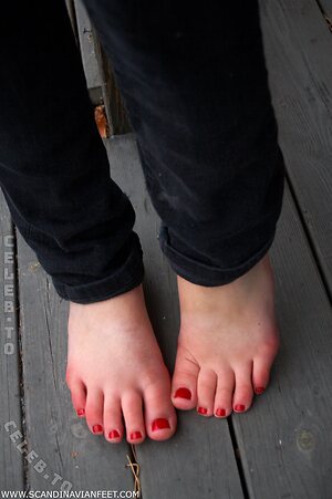 Scandinavian Feet Nude Leaked Photo #3251