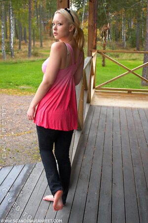 Scandinavian Feet Nude Leaked Photo #3252