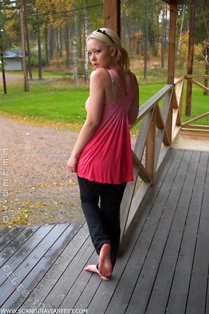 Scandinavian Feet Nude Leaked Photo #3253