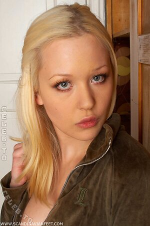 Scandinavian Feet Nude Leaked Photo #3342