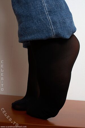 Scandinavian Feet Nude Leaked Photo #3565