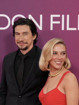 Scarlett Johansson leaked photo #32