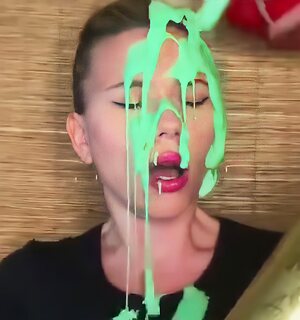 Scarlett Johansson leaked photo #109