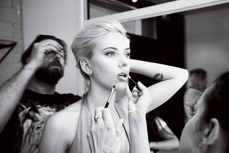 Scarlett Johansson leaked photo #111
