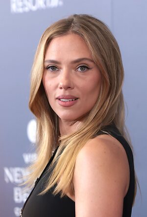 Scarlett Johansson leaked photo #167