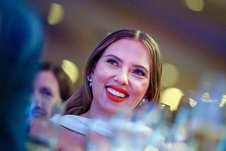 Scarlett Johansson leaked photo #230