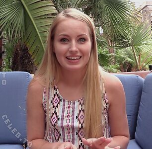 Scarlett Sage Nude Leaked Photo #8