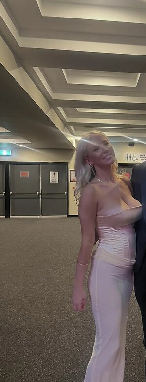 Scarlett leaked photo #20