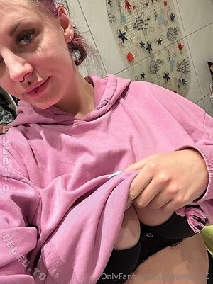 Schaennie_95 Nude Leaked Photo #18