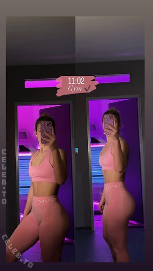 Schwester Anna Nude Leaked Photo #7