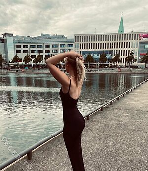 Schwester Anna Nude Leaked Photo #9