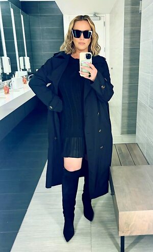 S.E. leaked photo #12