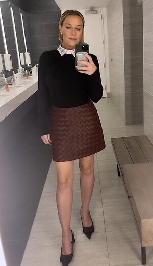 S.E. leaked photo #22