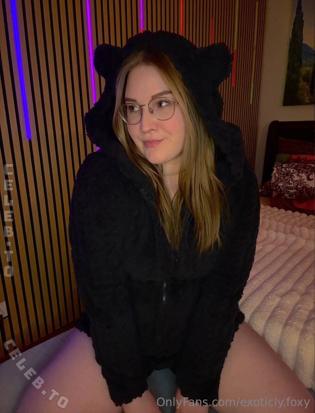 Secret.maya.spielt photo
