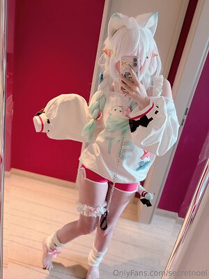 secretnoel notnoelchan leaked photo #9