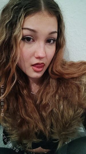 SecretViolaa photo