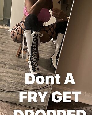 Seduction_cash leaked photo #4