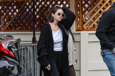 Selena Gomez Nude Leaked Photo #8