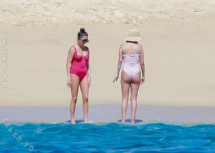 Selena Gomez Nude Leaked Photo #28