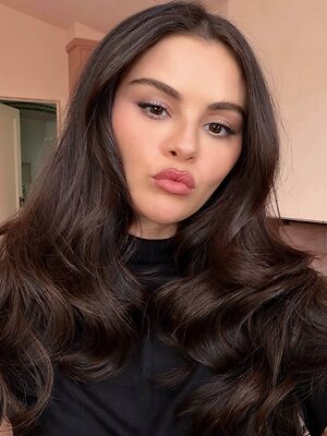 Selena Gomez leaked photo #123