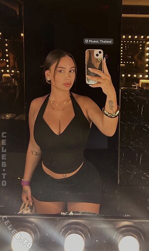 selinkitmir Nude Leaked Photo #7