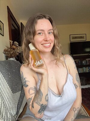 SensitiveCashew leaked photo #7