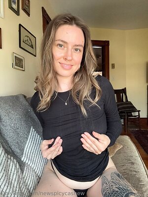 SensitiveCashew leaked photo #13