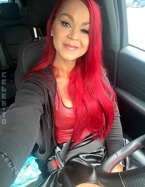 Sensual_Marie