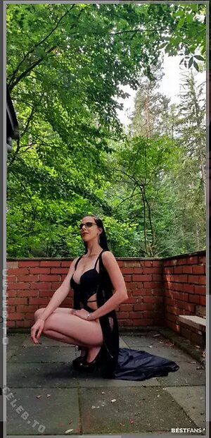 Senta_Kristall aka Sentaurban19