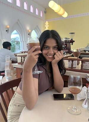 Serenenidhi leaked photo #2