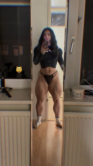 Serèn Çabuk leaked photo #11