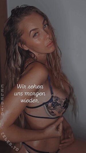 Sexy Julia